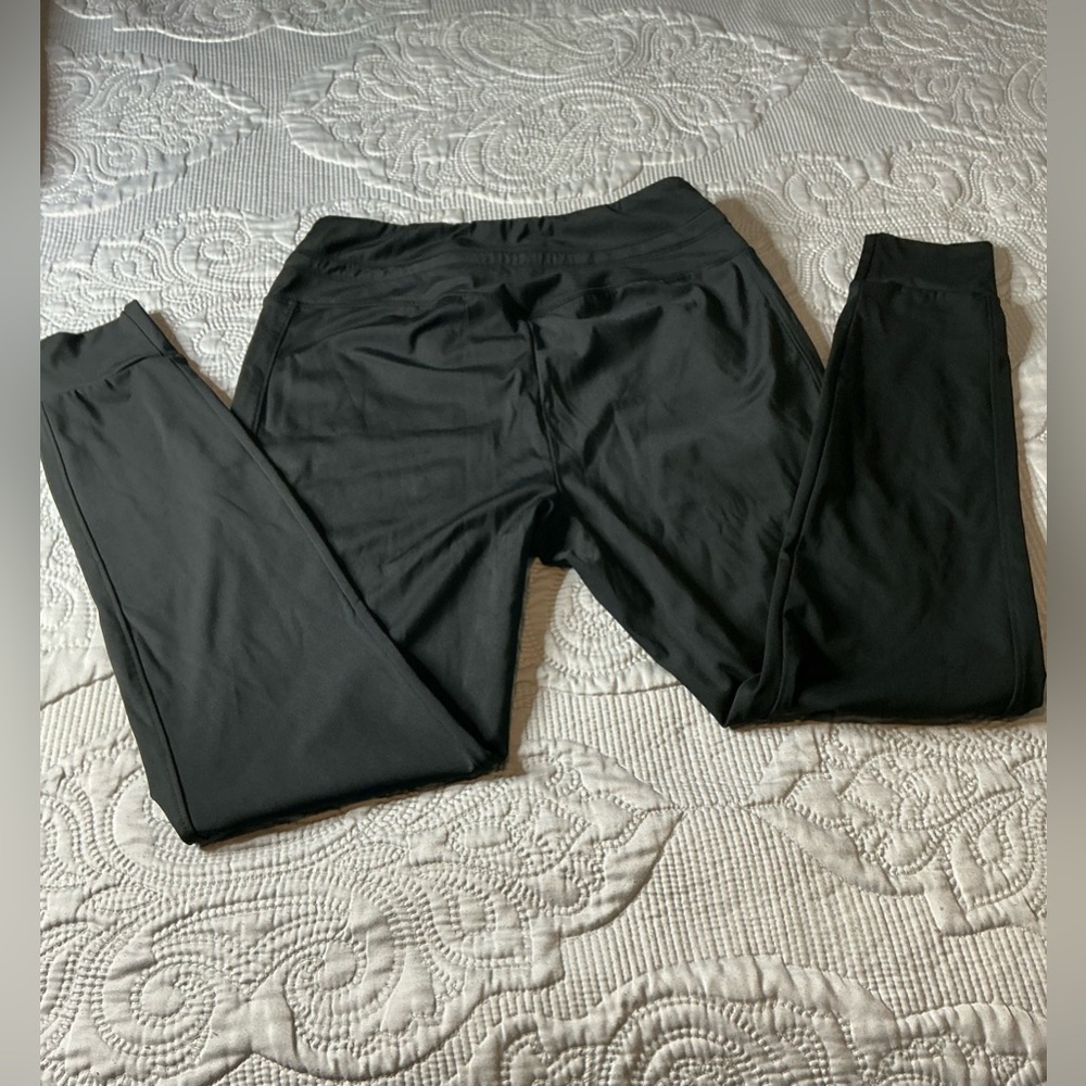 HALARA Black High-Waist Leggings